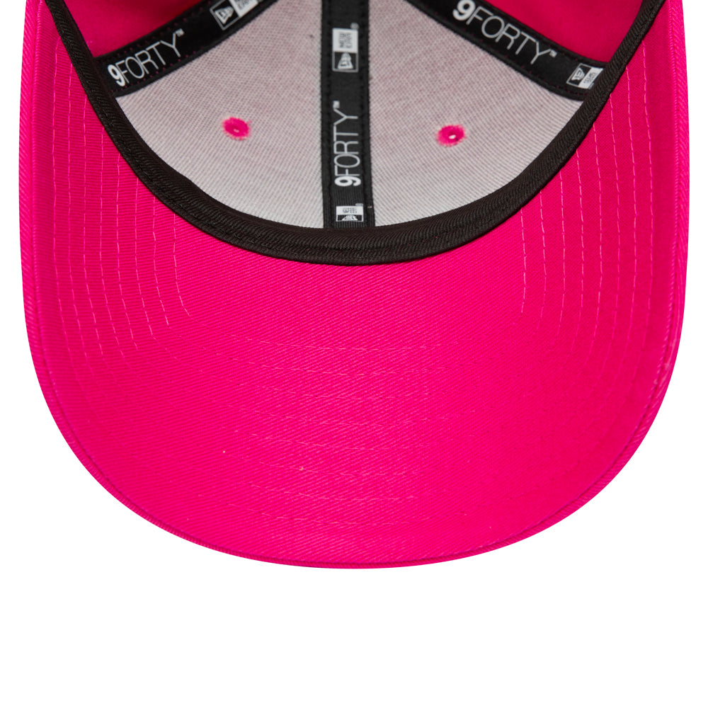 Vespa Seasonal Dark Pink 9FORTY Adjustable Cap